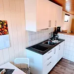 Achtern